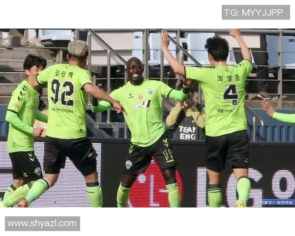 全北现代与墨西哥美洲的巅峰对决谁能笑到最后