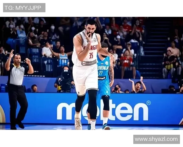 土耳其男篮与黑山男篮激战正酣谁将赢得这场精彩对决